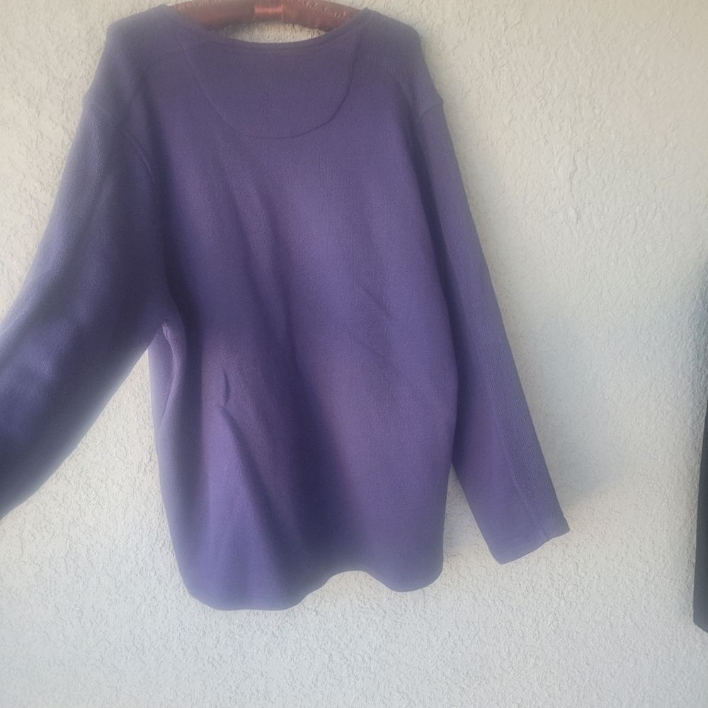 Tommy Bahama Purple Sweatshirt - Picture 7 of 9